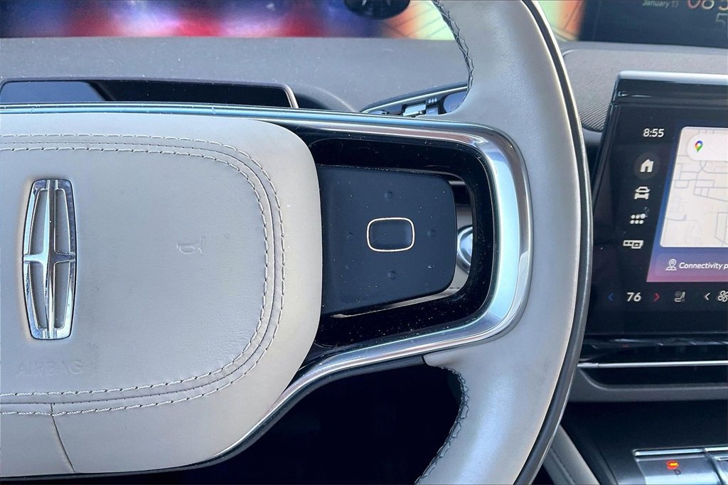 Used 2024 Lincoln Nautilus Reserve w/ Equipment Group 203A image 17