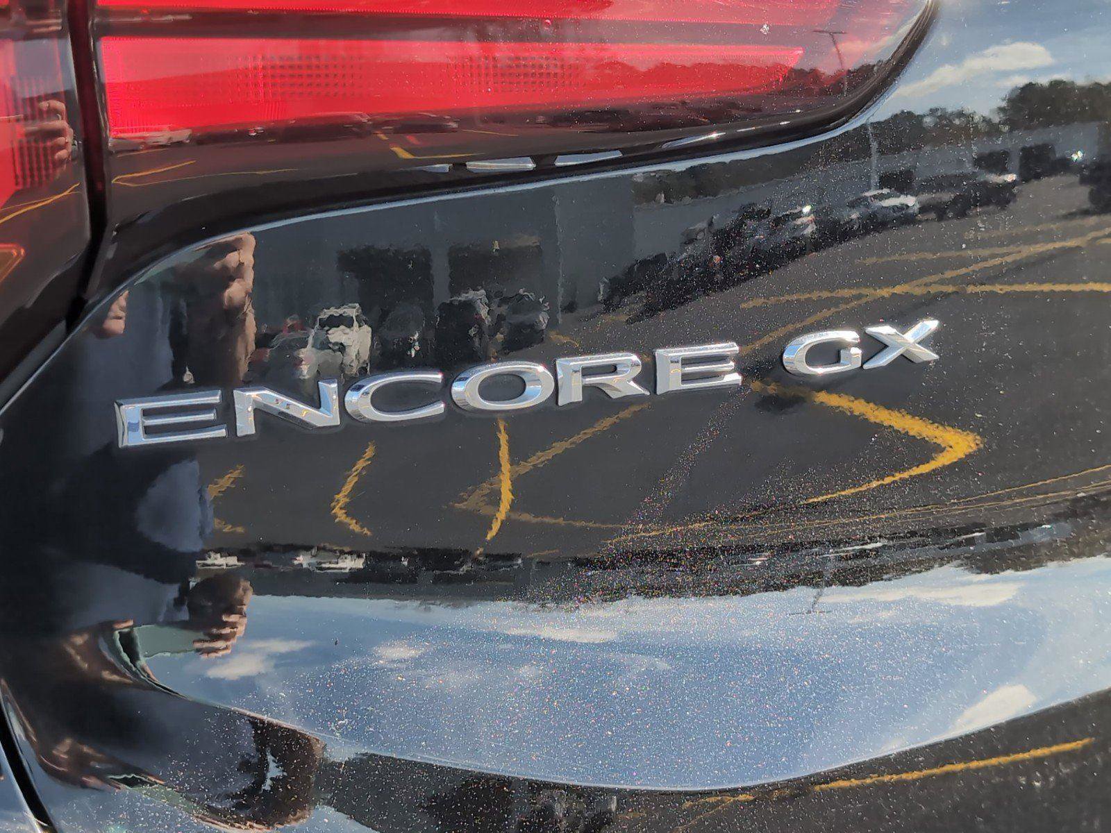 Used 2023 Buick Encore GX Select image 11