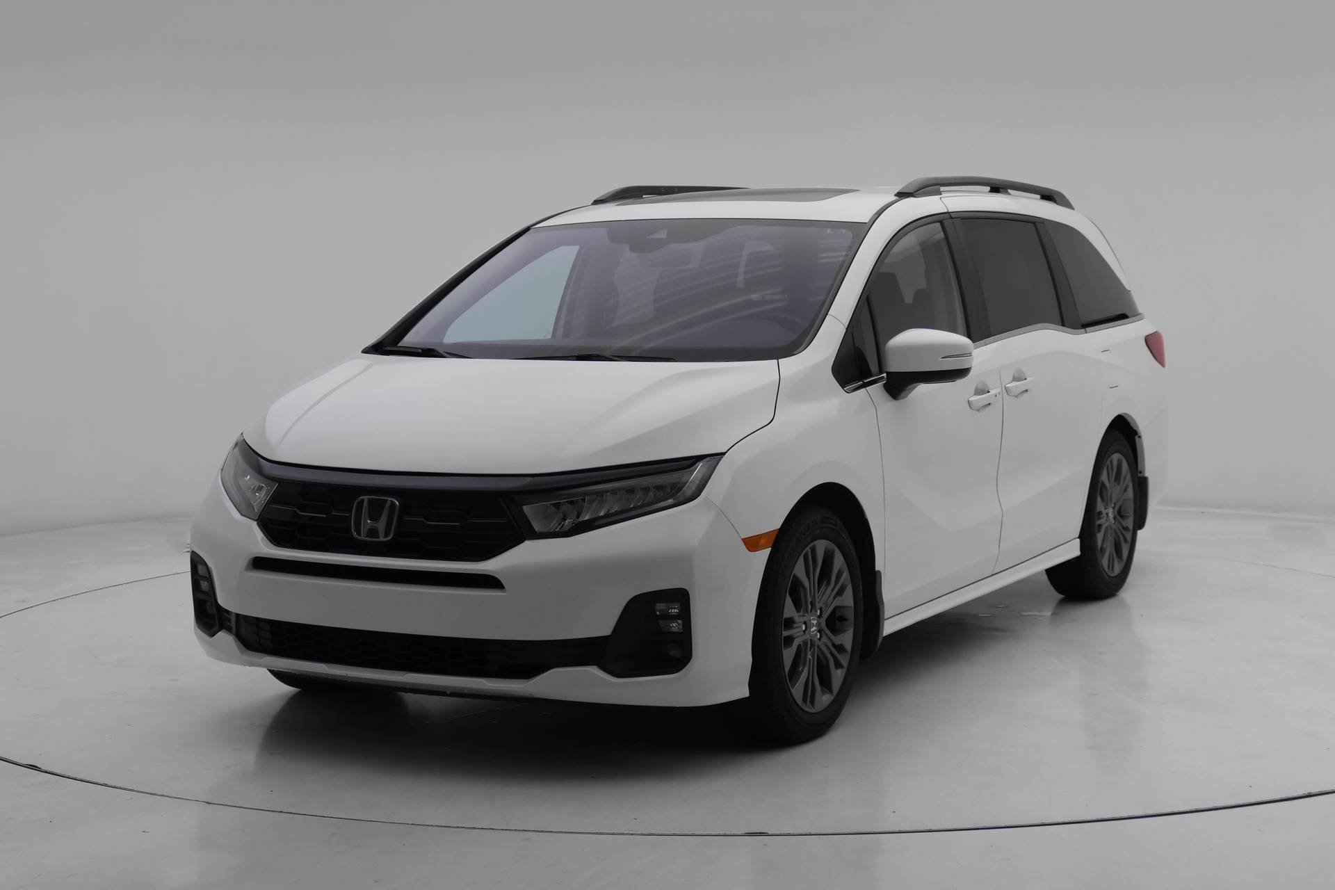 Certified 2025 Honda Odyssey Touring