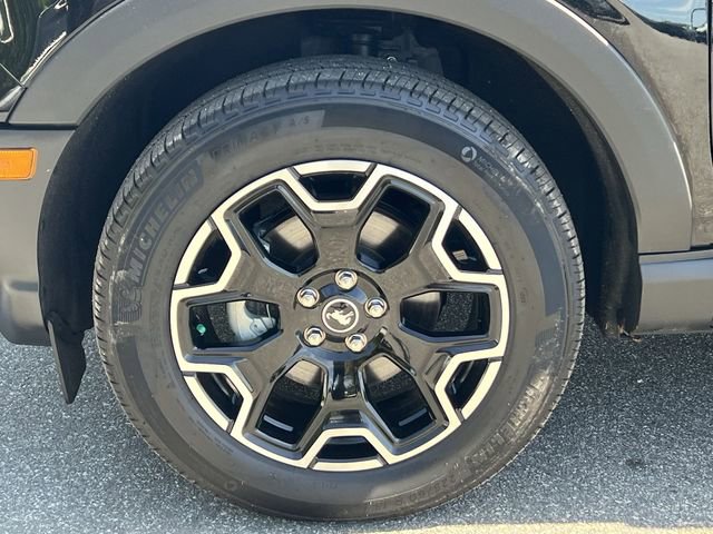 Used 2025 Ford Bronco Sport Outer Banks w/ Outer Banks Tech Package+ AWD/4WD image 41