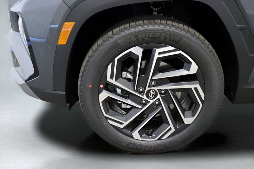 New 2026 Hyundai Tucson Limited image 4