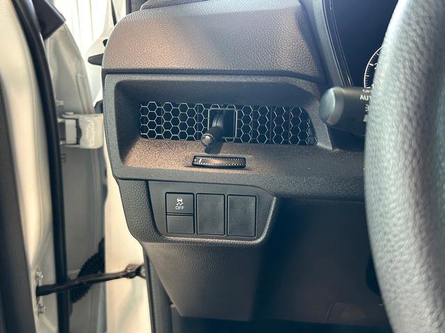 Used 2023 Honda CR-V LX image 21