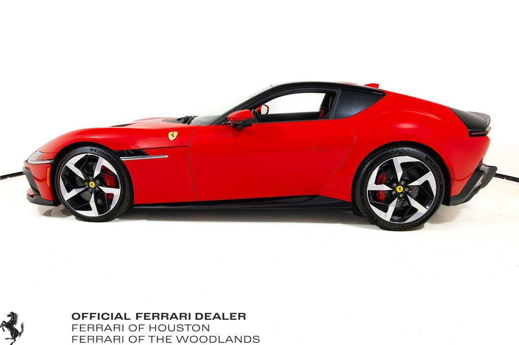 Used 2025 Ferrari 12Cilindri image 8