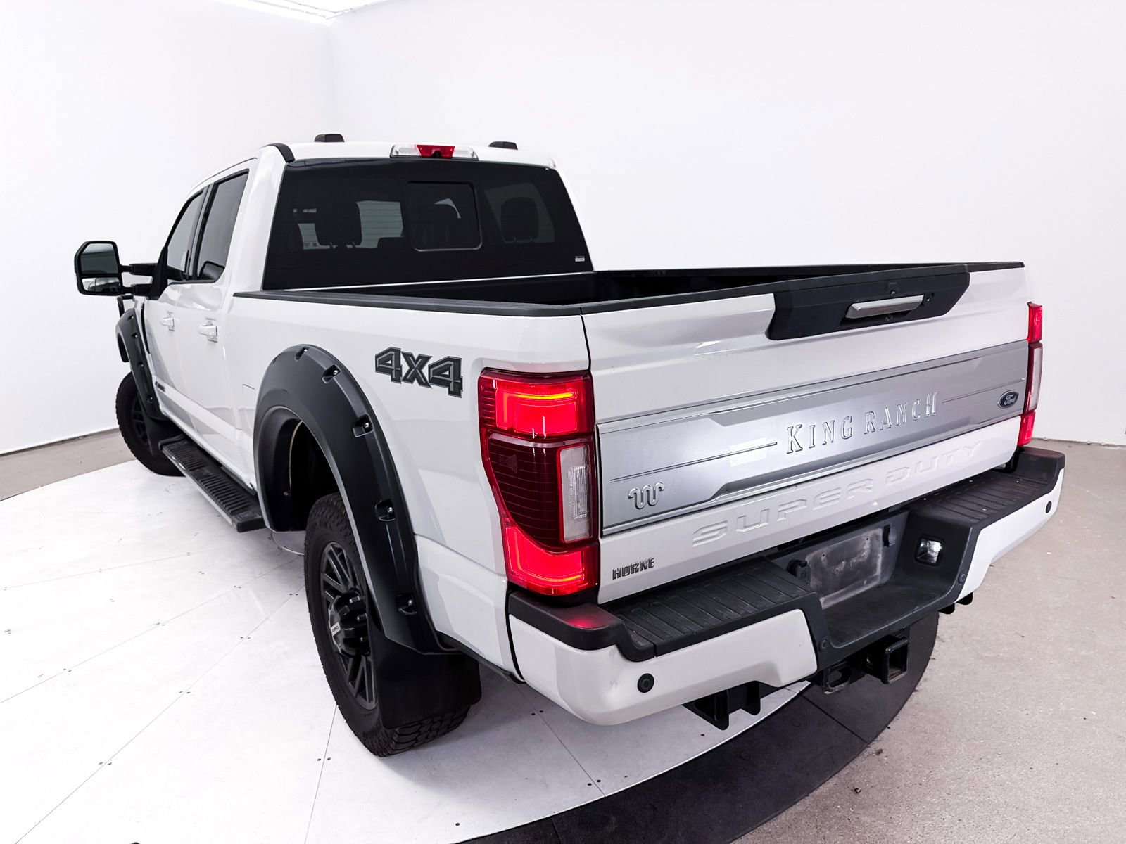 Used 2020 Ford F250 Lariat image 7