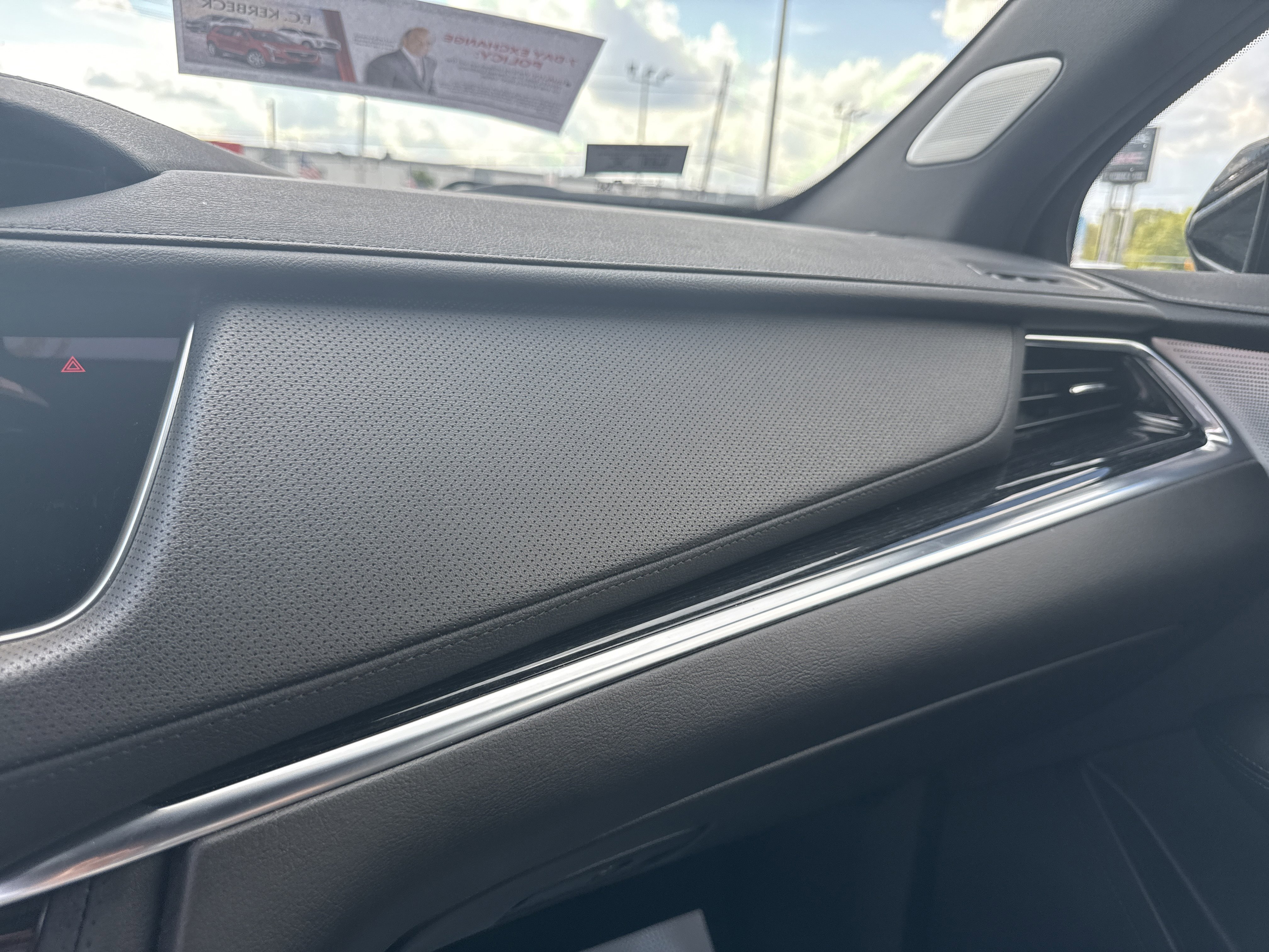 Used 2025 Cadillac XT5 Premium Luxury image 20