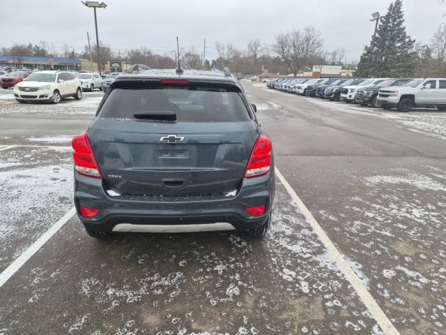 Used 2021 Chevrolet Trax LT w/ Driver Confidence Package image 8