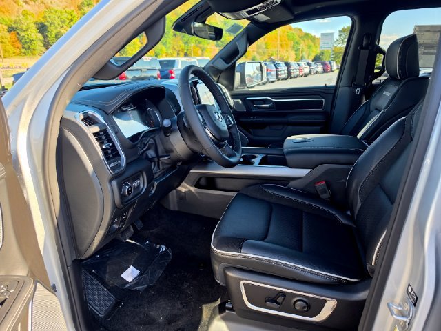 New 2027 RAM 1500 Laramie AWD/4WD image 15