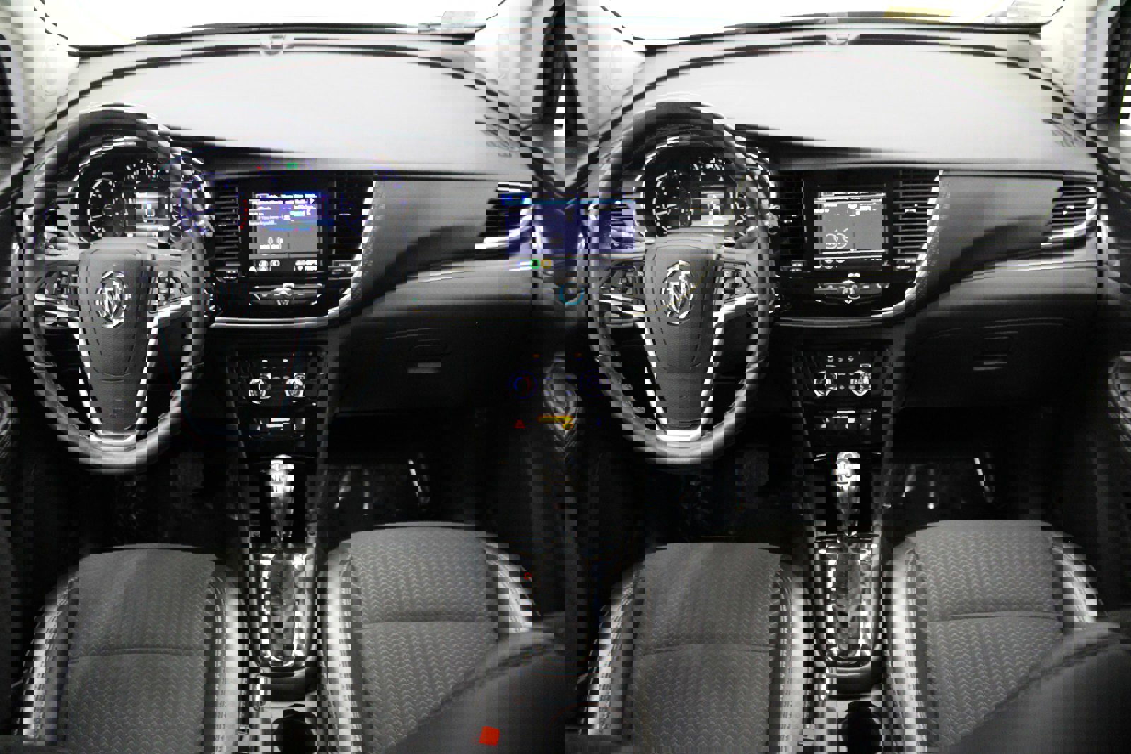 Used 2022 Buick Encore Preferred image 20