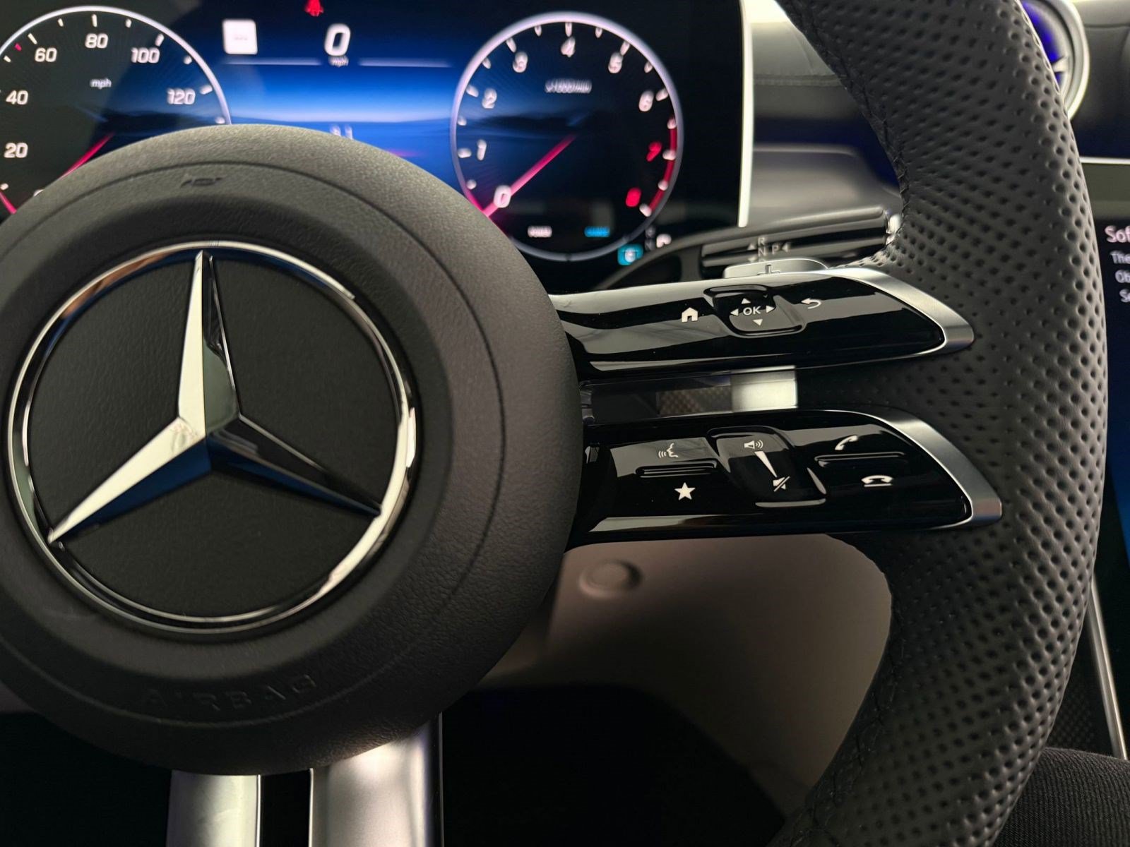 New 2026 Mercedes-Benz CLE 450 4MATIC Coupe image 27