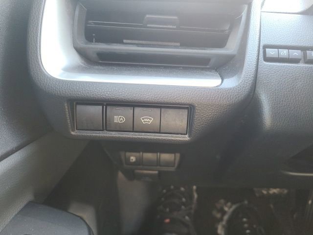 Used 2023 Toyota Prius LE image 25