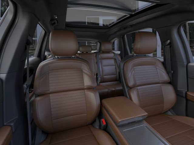 New 2026 Lincoln Nautilus Reserve AWD/4WD image 10