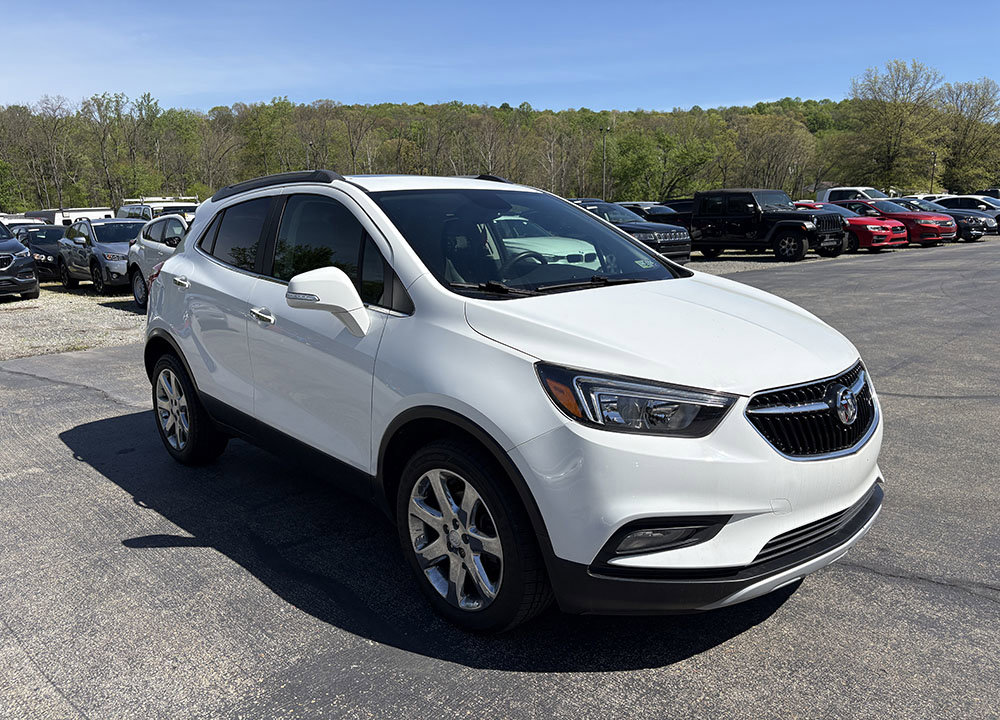 Used 2017 Buick Encore Preferred w/ Experience Buick Package AWD/4WD image 4