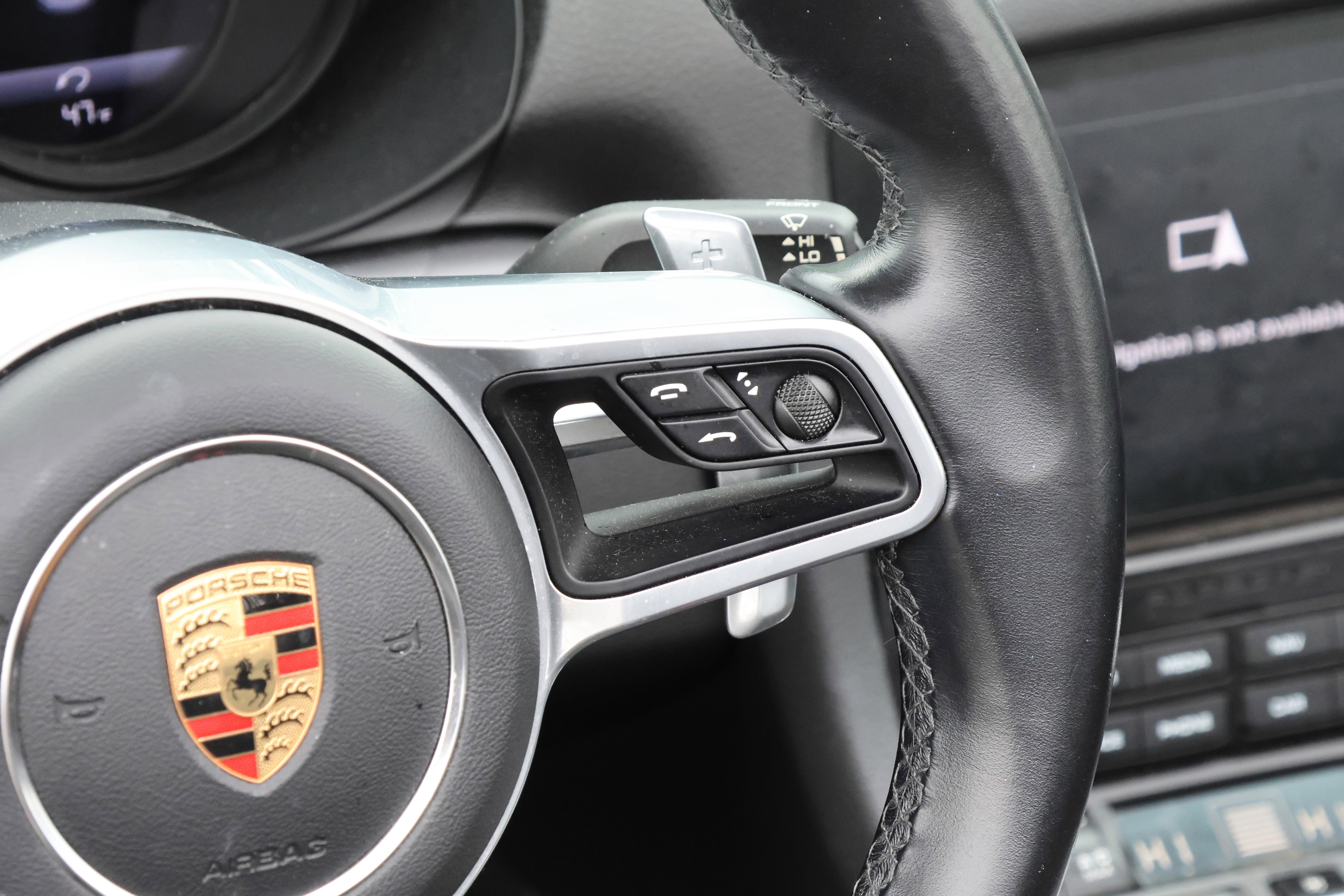 Used 2021 Porsche 718 Boxster image 21