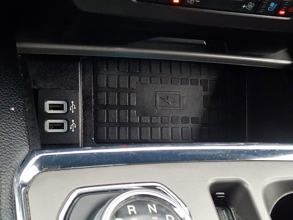 Used 2019 Ford Expedition XLT w/ Equipment Group 202A image 24