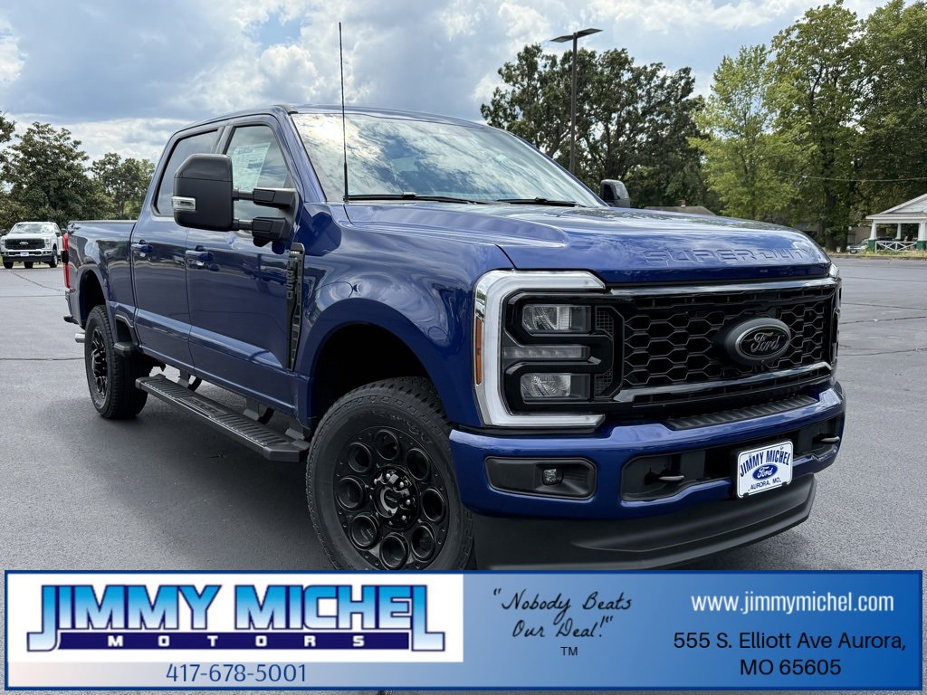 New 2026 Ford F250 Lariat w/ Black Appearance Package