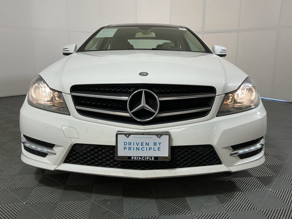 Used 2015 Mercedes-Benz C 250 Coupe image 3