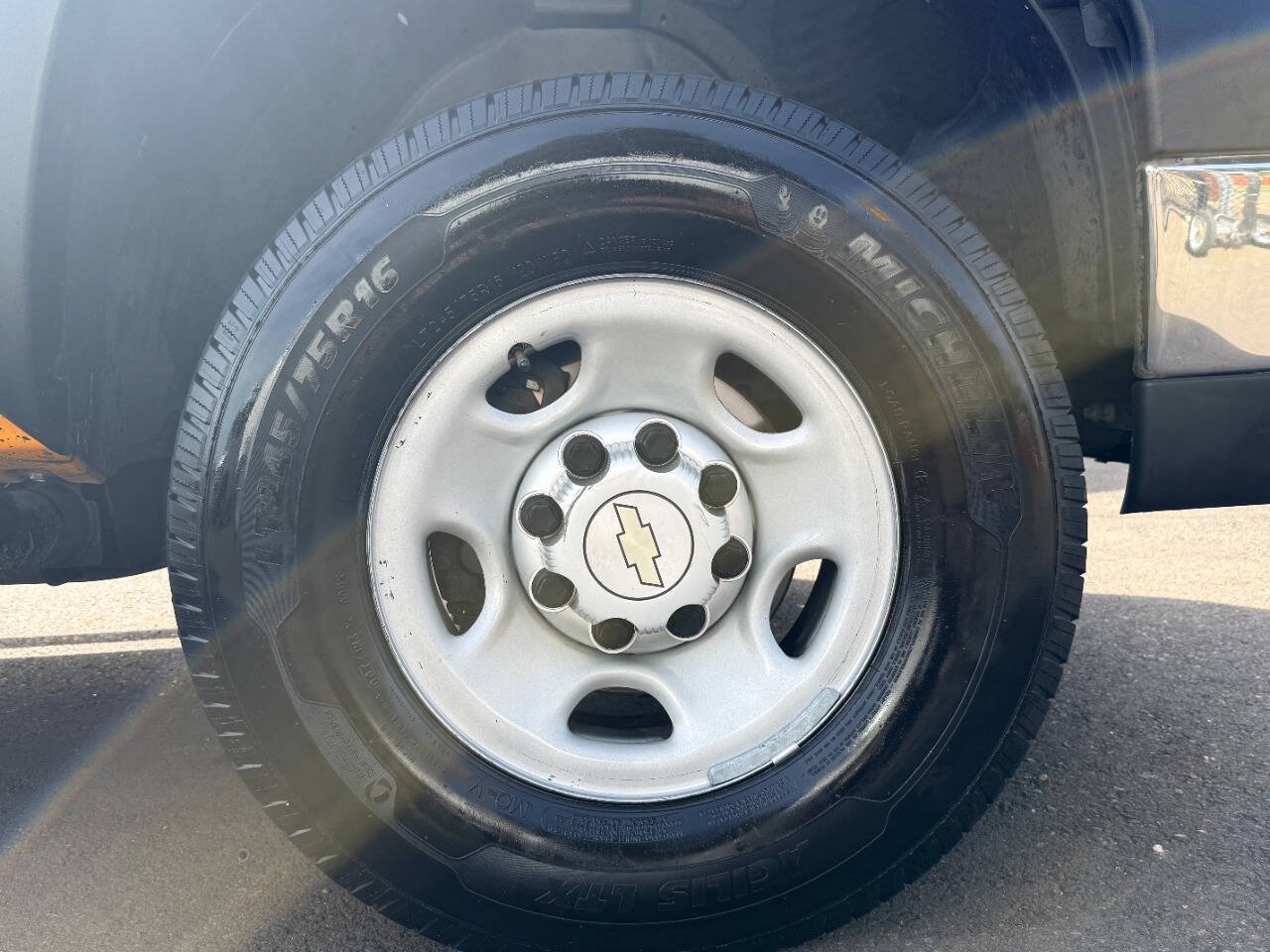 Used 2007 Chevrolet Silverado 2500 W/T RWD image 30