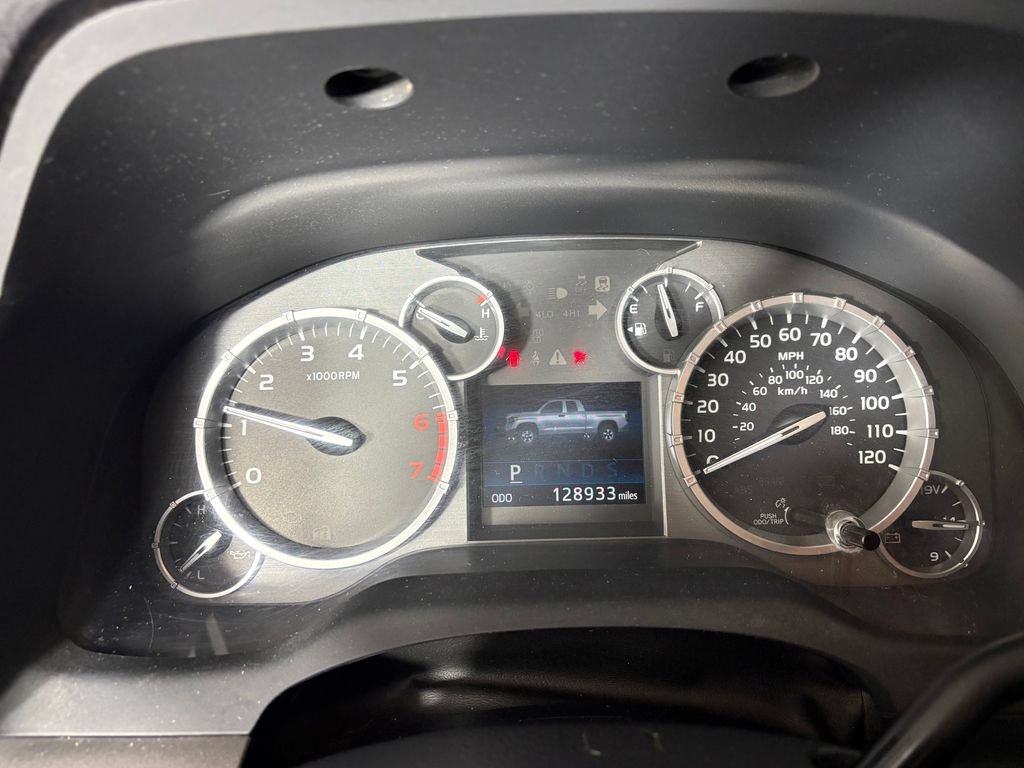 Used 2014 Toyota Tundra SR5 AWD/4WD image 16