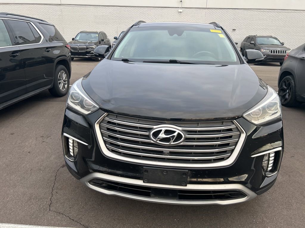 Used 2018 Hyundai Santa Fe Limited AWD/4WD image 2