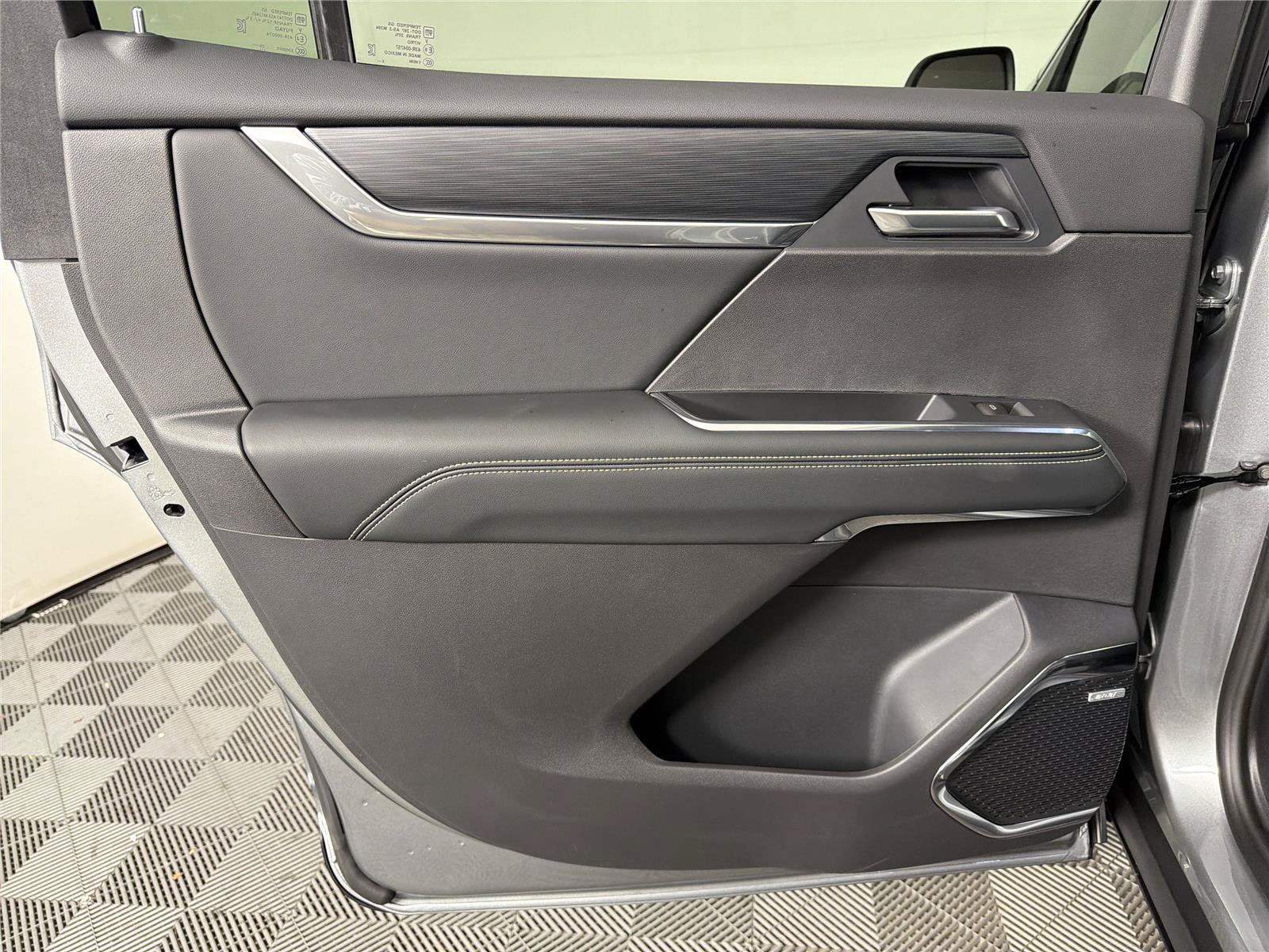 New 2026 GMC Acadia Elevation FWD image 21