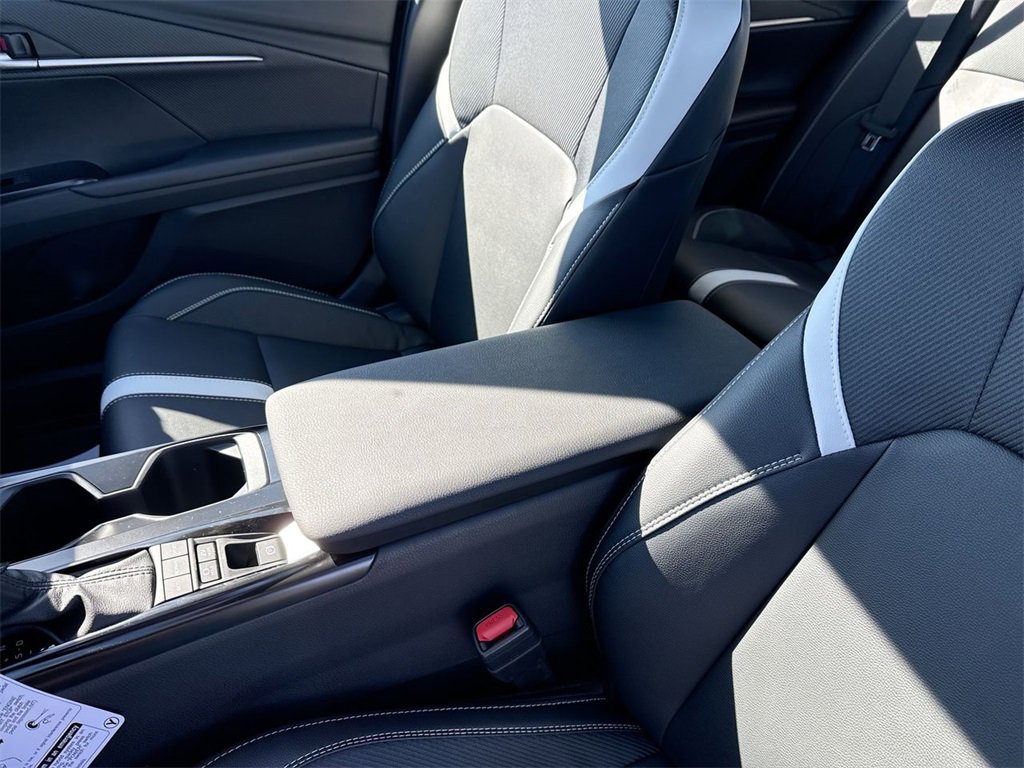 New 2026 Toyota Camry SE image 27