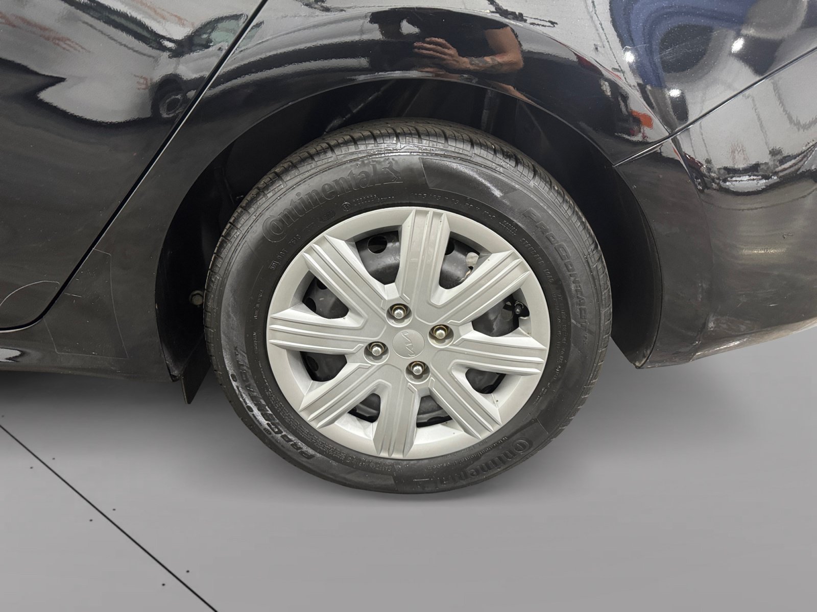 Used 2023 Kia Rio LX FWD image 14
