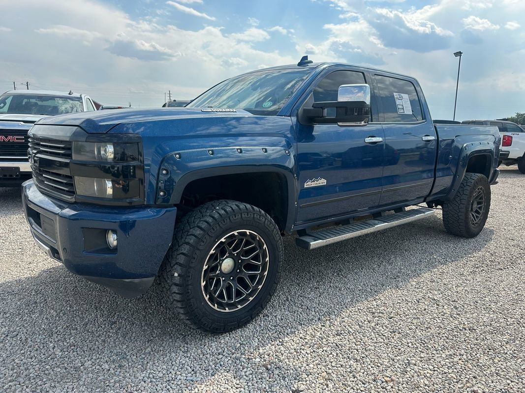 Used 2015 Chevrolet Silverado 2500 High Country w/ Duramax Plus Package AWD/4WD image 5