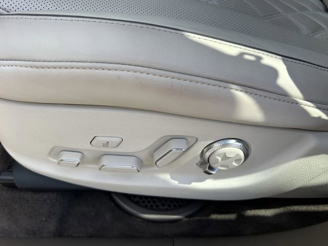 Used 2024 Genesis GV80 3.5T w/ Prestige Package image 25