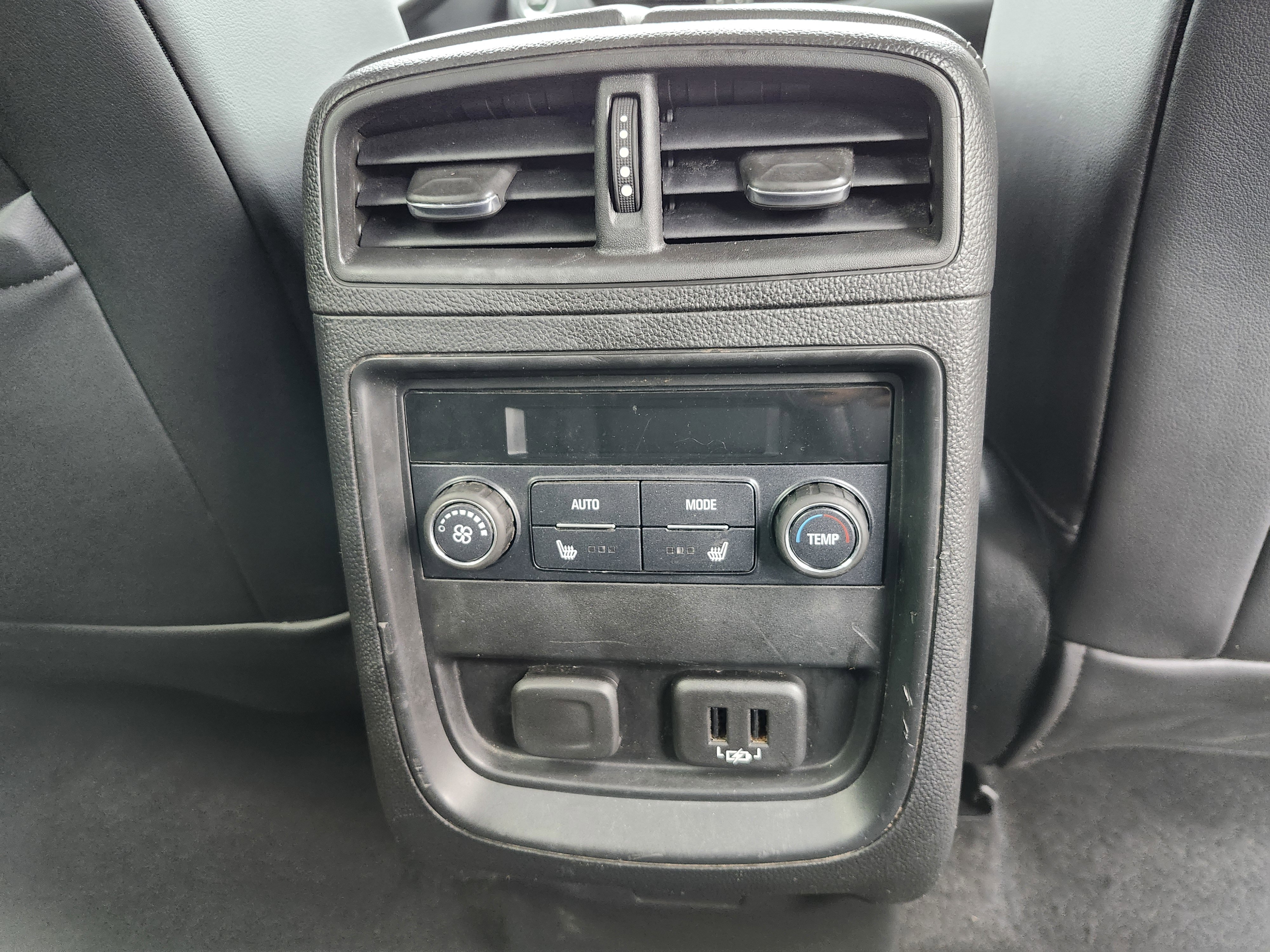 Used 2020 Buick Envision Essence image 14