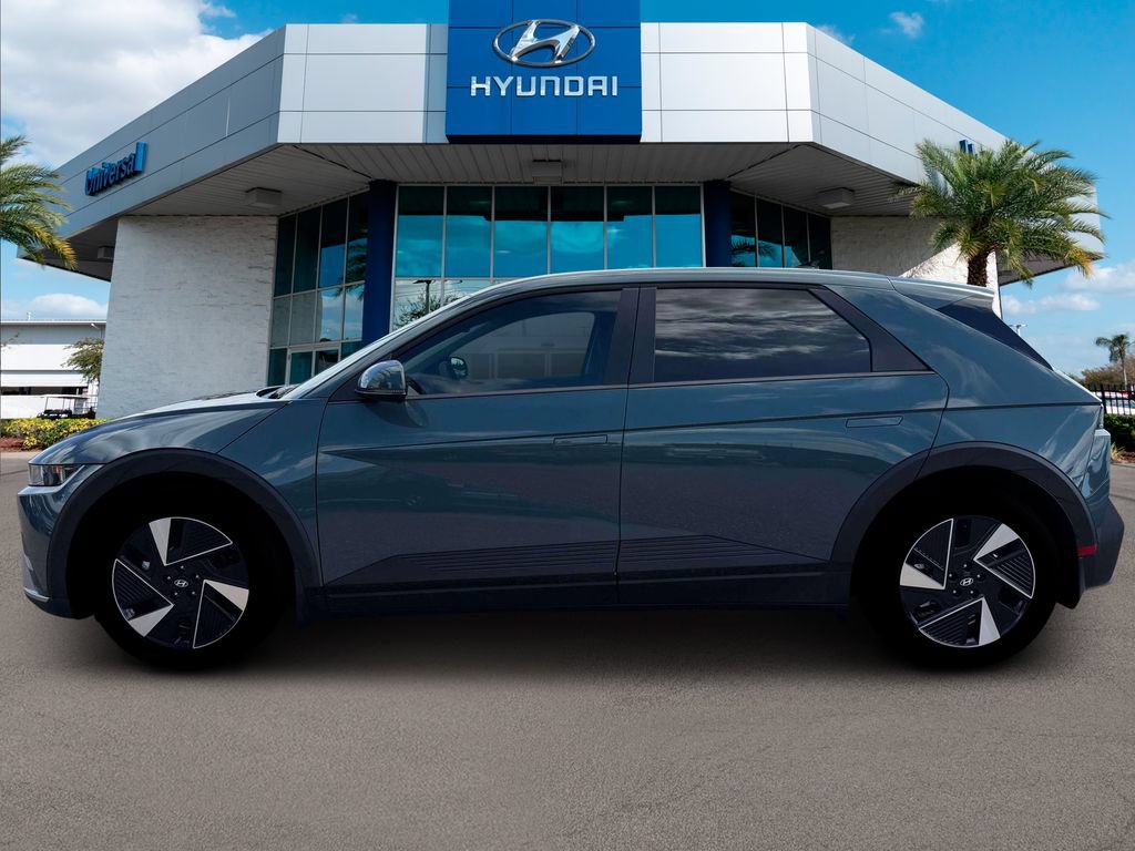 New 2026 Hyundai Ioniq 5 SEL RWD image 3
