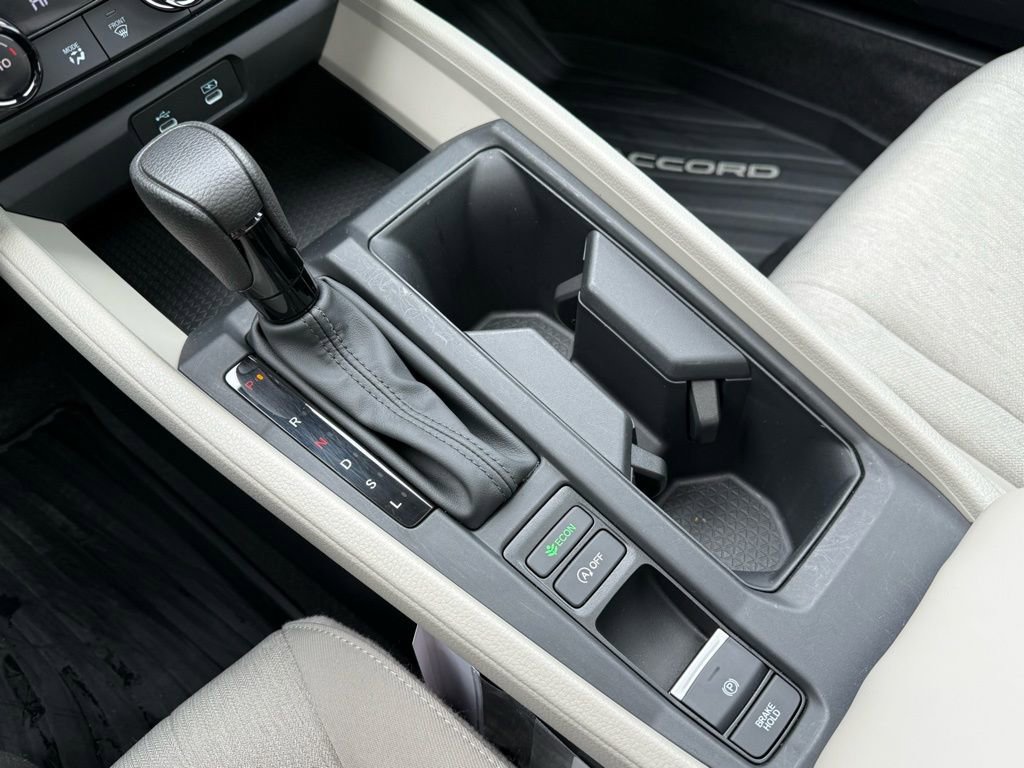 Certified 2024 Honda Accord EX image 28