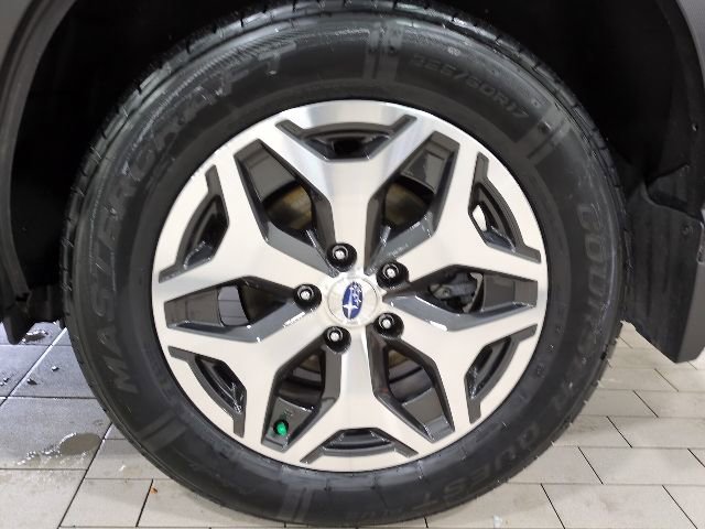 Certified 2023 Subaru Forester Premium image 20