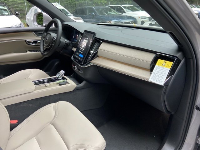 New 2026 Volvo XC90 B6 Plus image 19