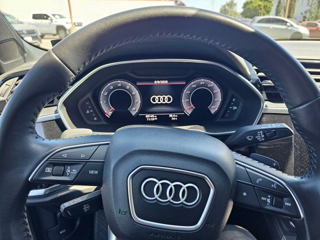 Used 2020 Audi Q3 2.0T Premium Plus image 26