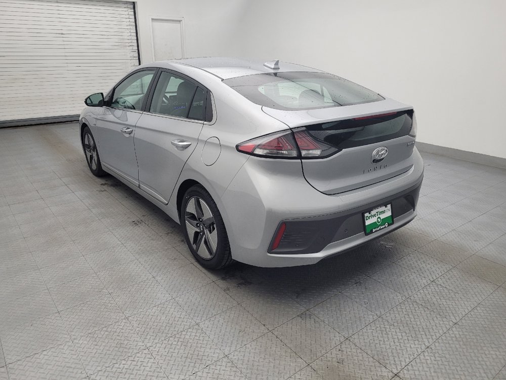 Used 2020 Hyundai Ioniq Limited FWD image 5