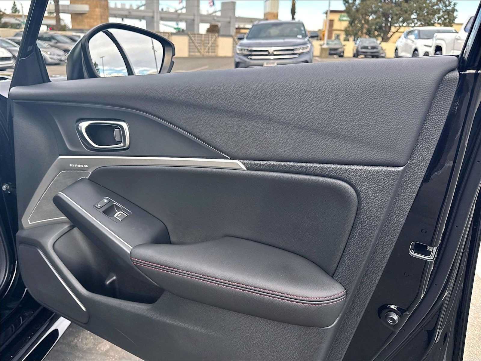 Used 2025 Acura Integra Type S FWD image 25