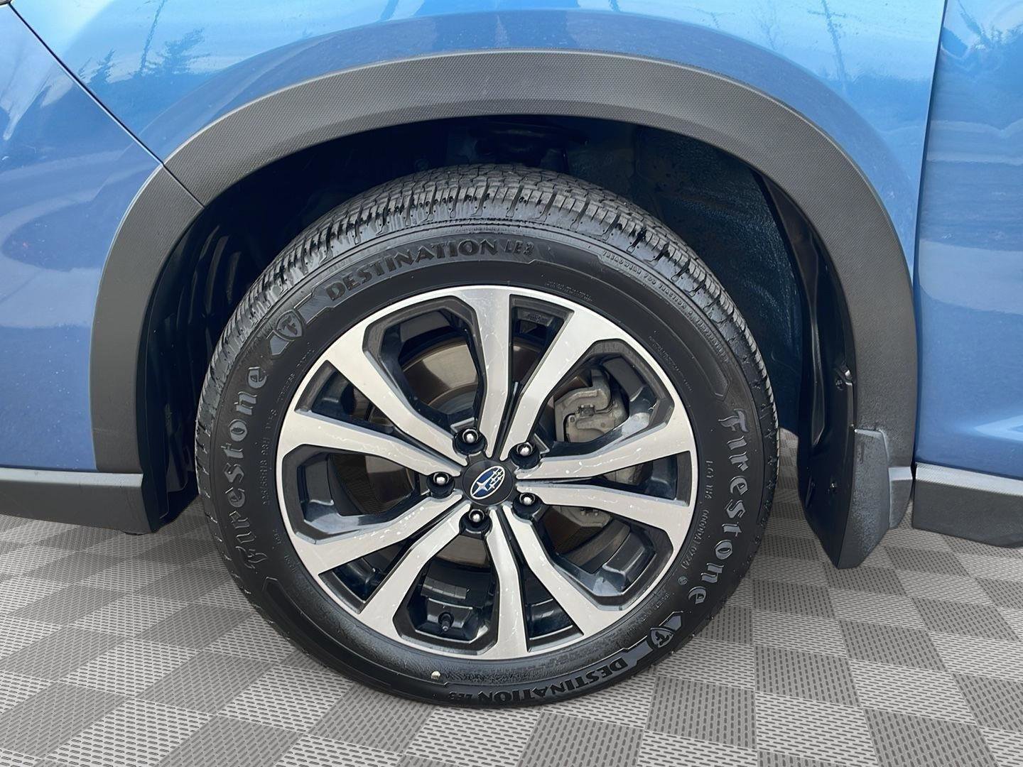 Used 2023 Subaru Forester Limited w/ Popular Package #2 image 30