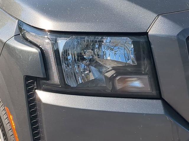 Certified 2024 Nissan Frontier SV w/ Technology Package image 9