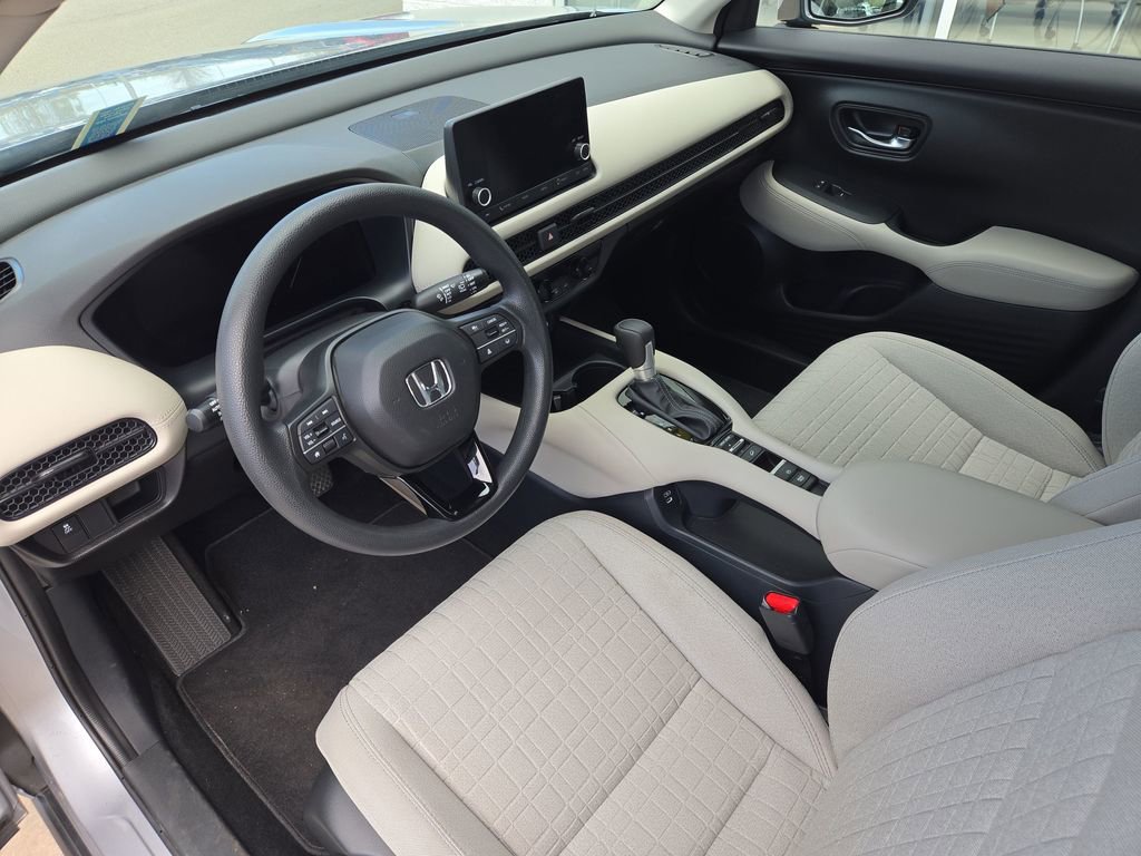 Used 2024 Honda HR-V LX image 24