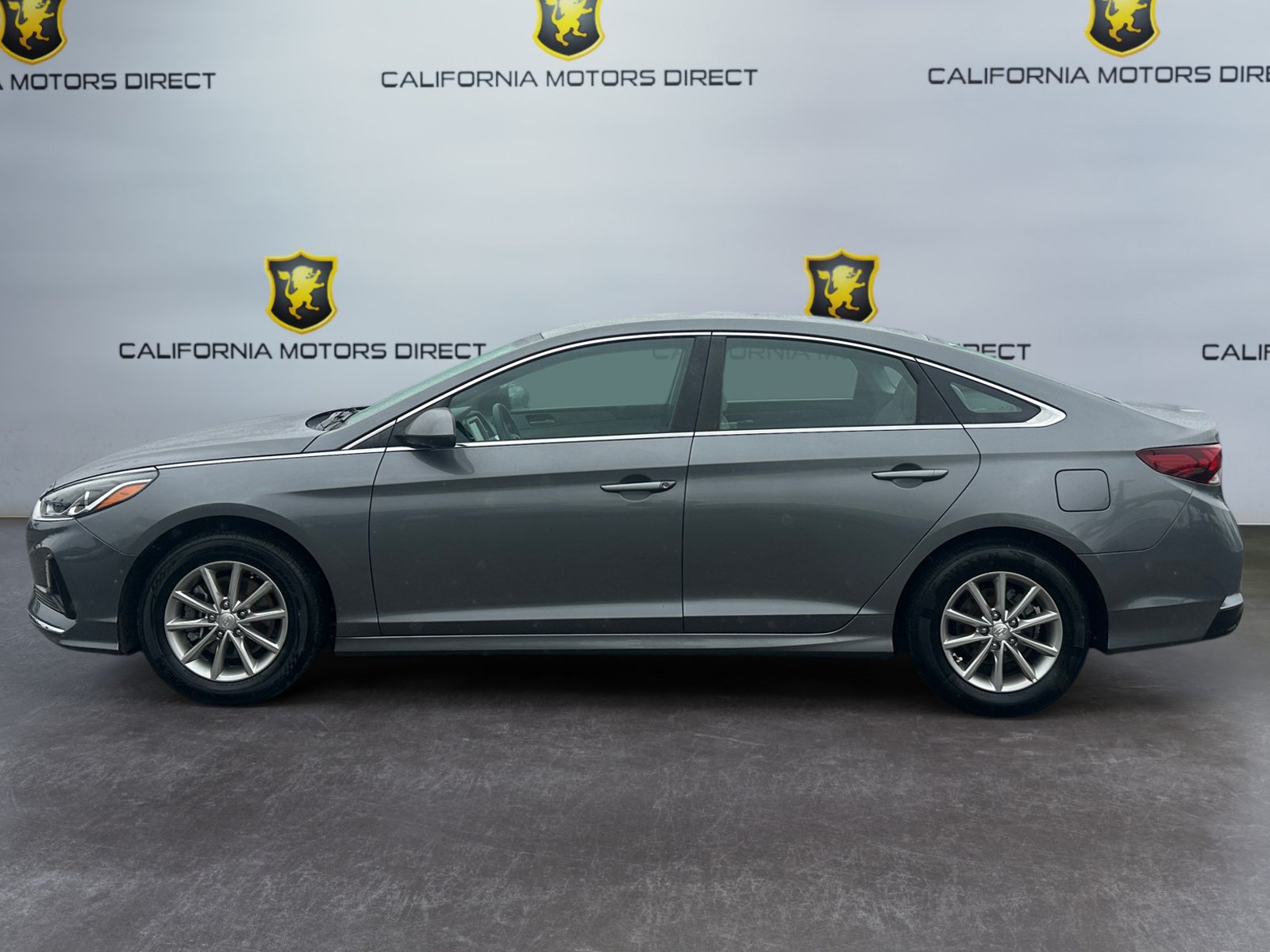 Used 2019 Hyundai Sonata SE FWD image 2