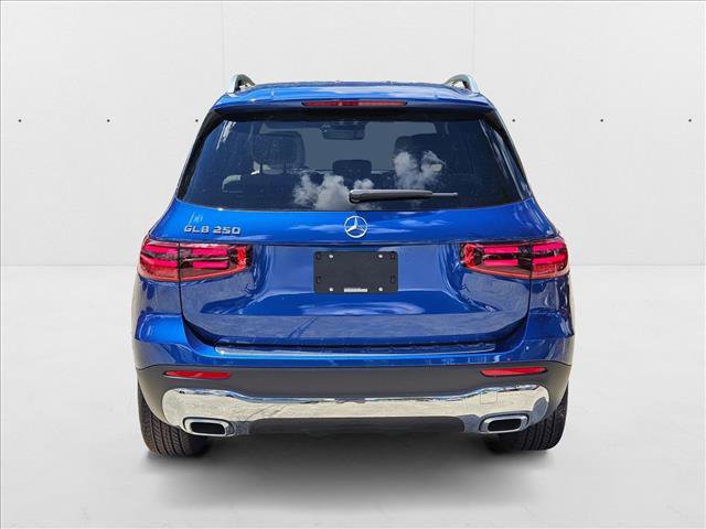 New 2026 Mercedes-Benz GLB 250 image 8