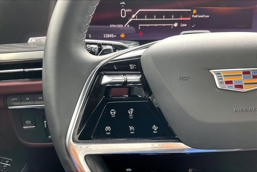 Used 2025 Cadillac Escalade Sport w/ Touring Package image 18