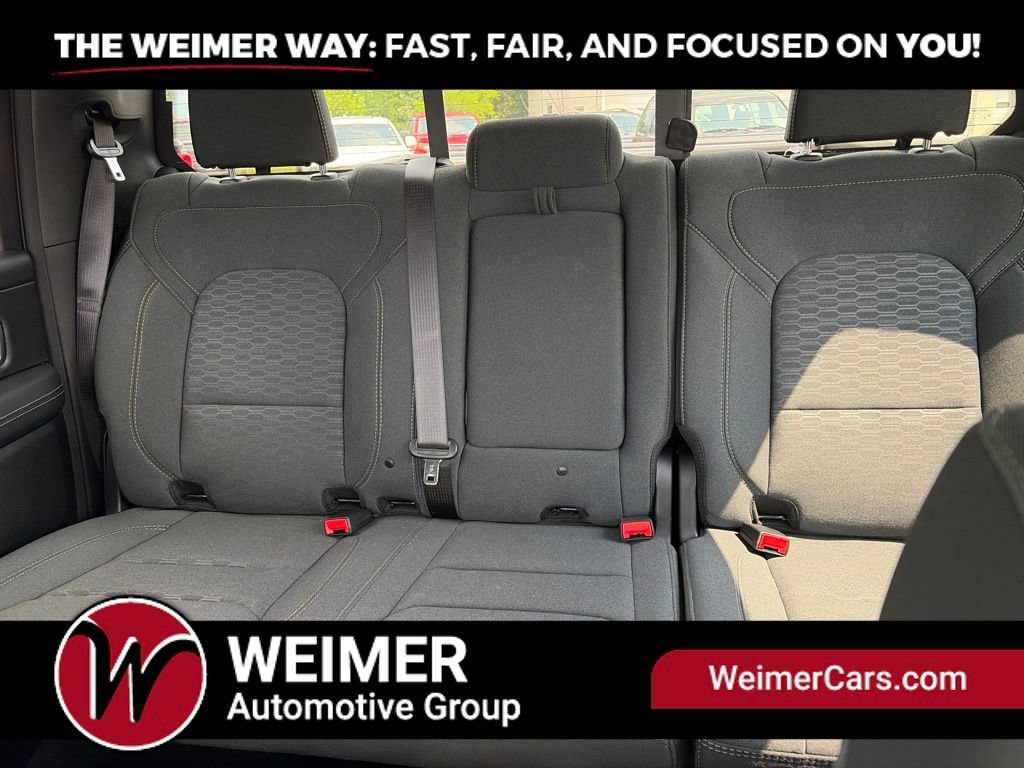 Used 2025 RAM 1500 Big Horn AWD/4WD image 30