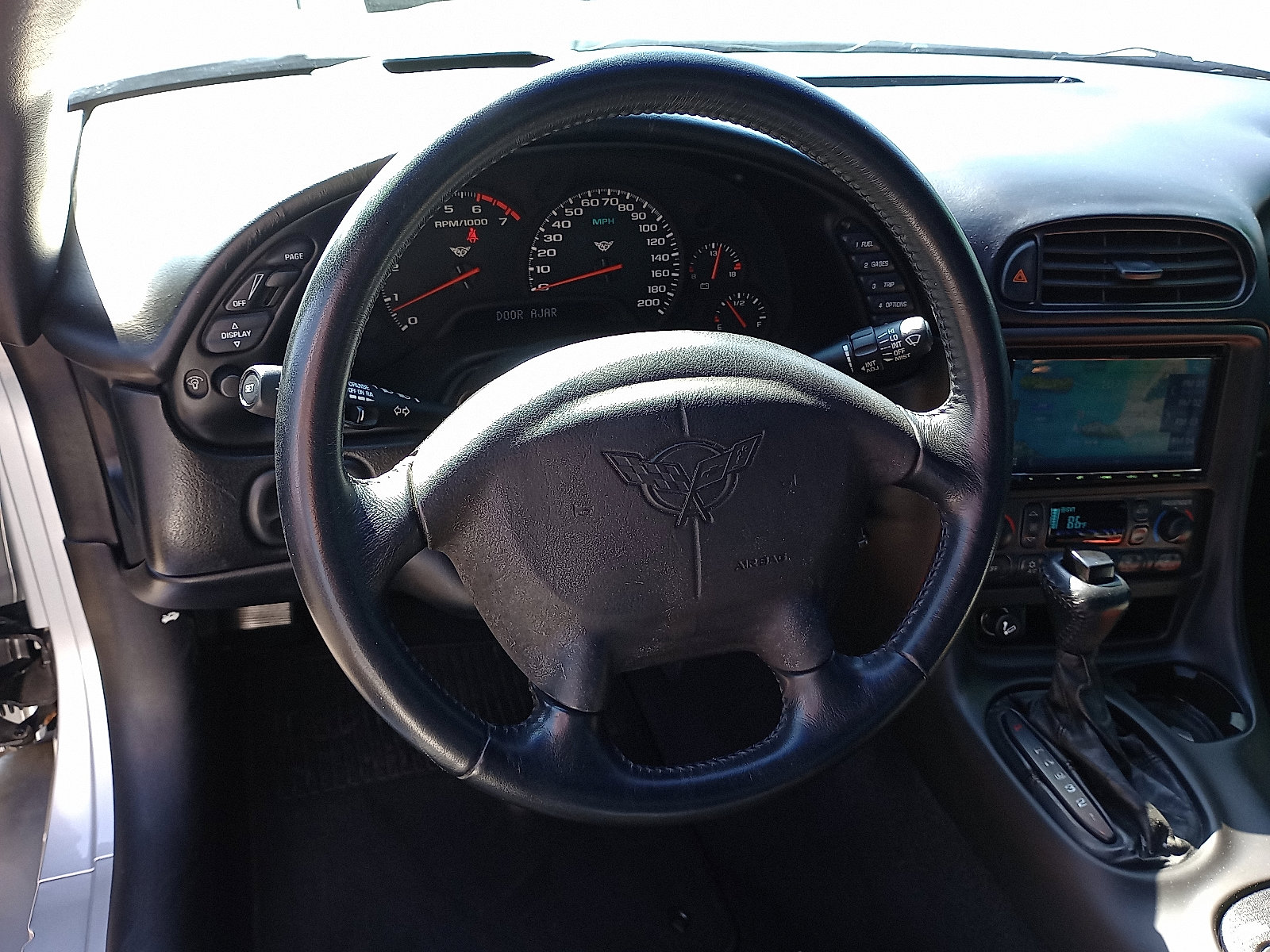 Used 2000 Chevrolet Corvette Coupe w/ Roof Pkg image 8