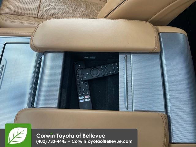 Used 2023 Jeep Grand Wagoneer L Series III w/ Rear Seat Video Group 1 image 26