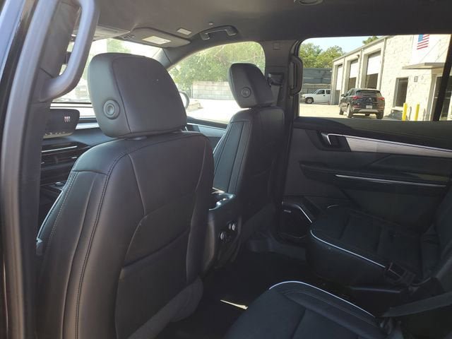 New 2026 Buick Enclave Preferred w/ Power Package FWD image 10