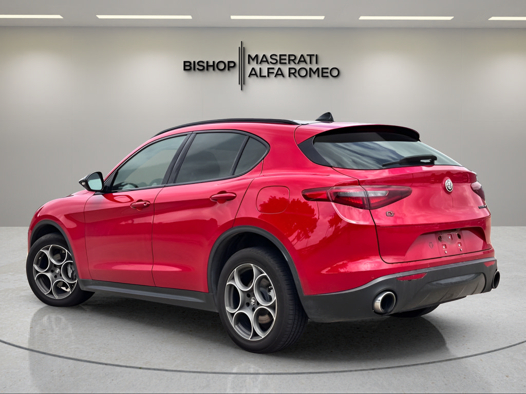 Used 2021 Alfa Romeo Stelvio Sprint w/ Nero Edizione AWD/4WD image 3