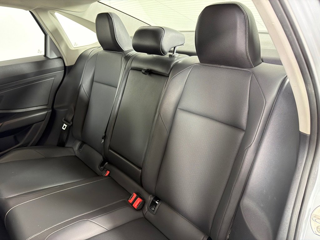 Used 2019 Volkswagen Jetta SE image 21