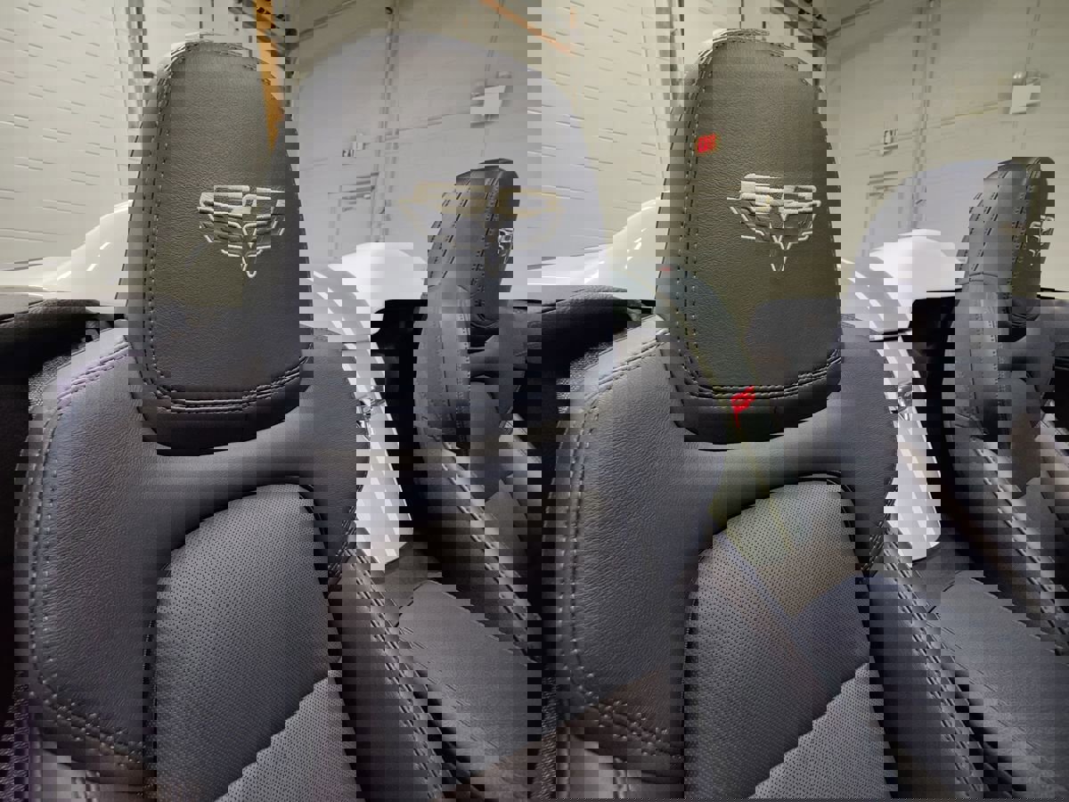 Used 2013 Chevrolet Corvette 427 image 26