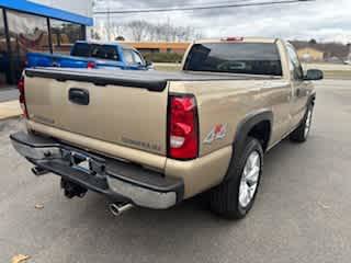 Used 2005 Chevrolet Silverado 1500 LS w/ Light Duty Power Package AWD/4WD image 14